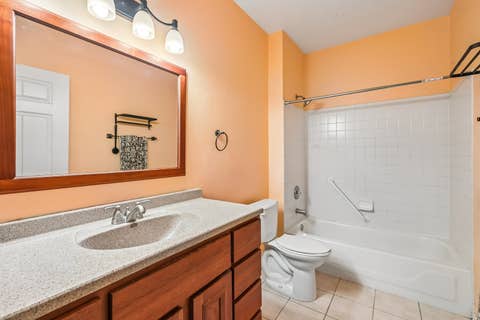Tiny photo for 519 King Avenue, East Dundee, IL 60118 (MLS # 12707650)