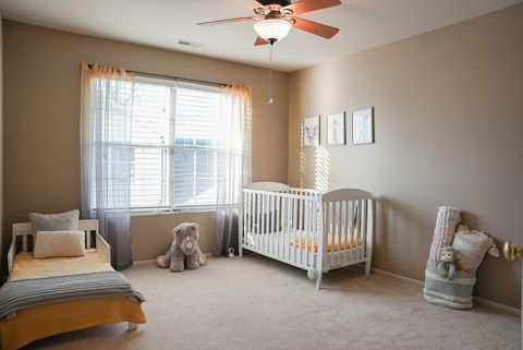 Tiny photo for 33 Foxglove Court, Streamwood, IL 60107 (MLS # 12536360)