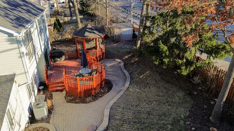 Tiny photo for 33 Foxglove Court, Streamwood, IL 60107 (MLS # 12536360)