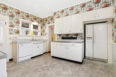 Tiny photo for 309 E 3rd Street, Sandwich, IL 60548 (MLS # 12732128)
