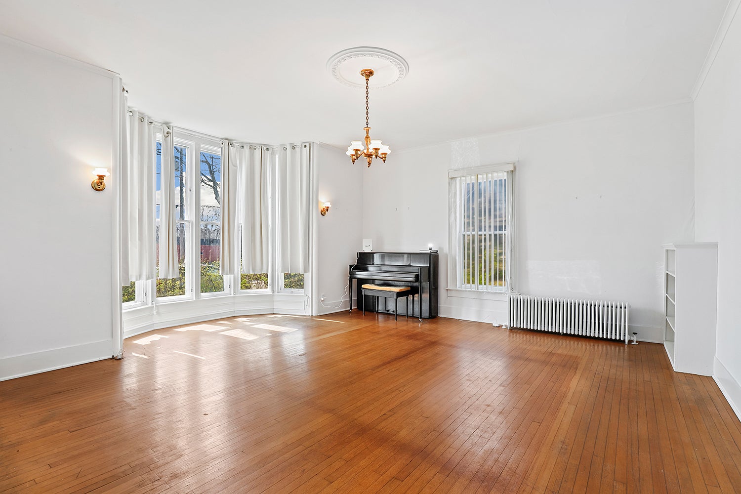 309 E 3rd Street