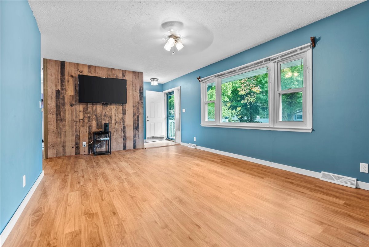 8468 Carriage Hills Road