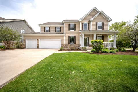 Tiny photo for 781 Richwood Avenue, Elgin, IL 60124 (MLS # 12713587)