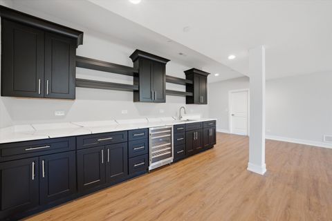 Tiny photo for 8011 S Oconto Avenue, Bridgeview, IL 60455 (MLS # 12636555)