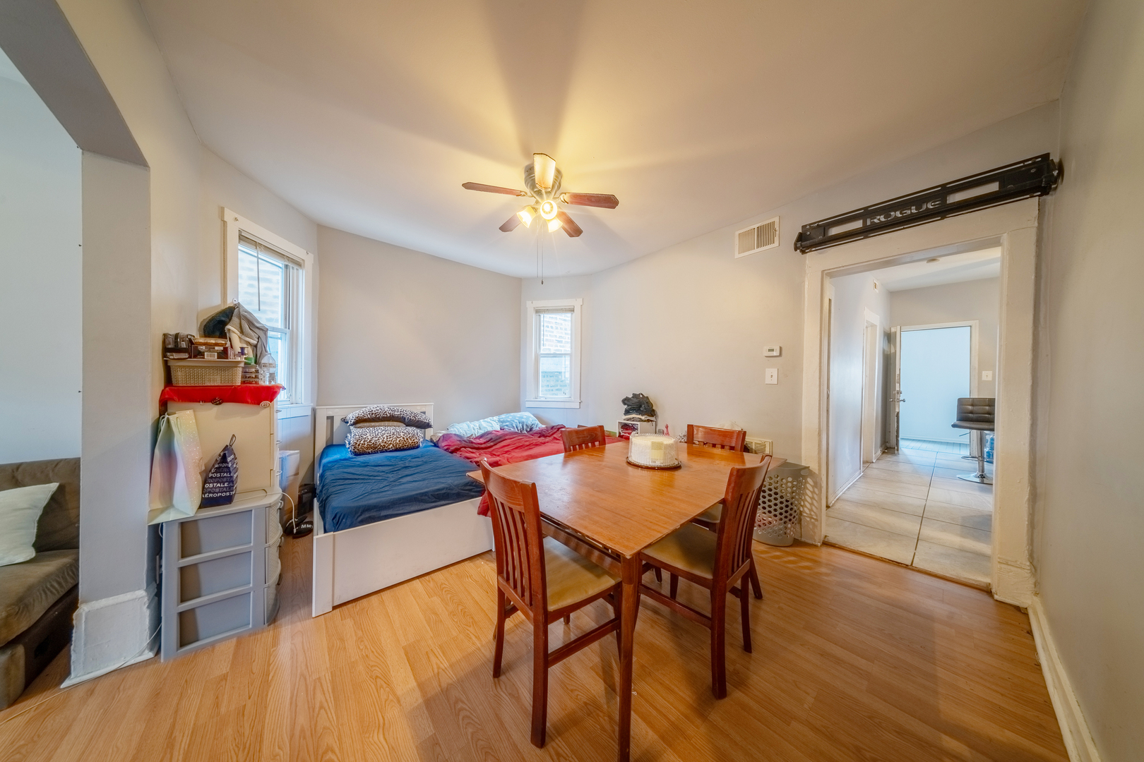 4116 N Kedzie Avenue