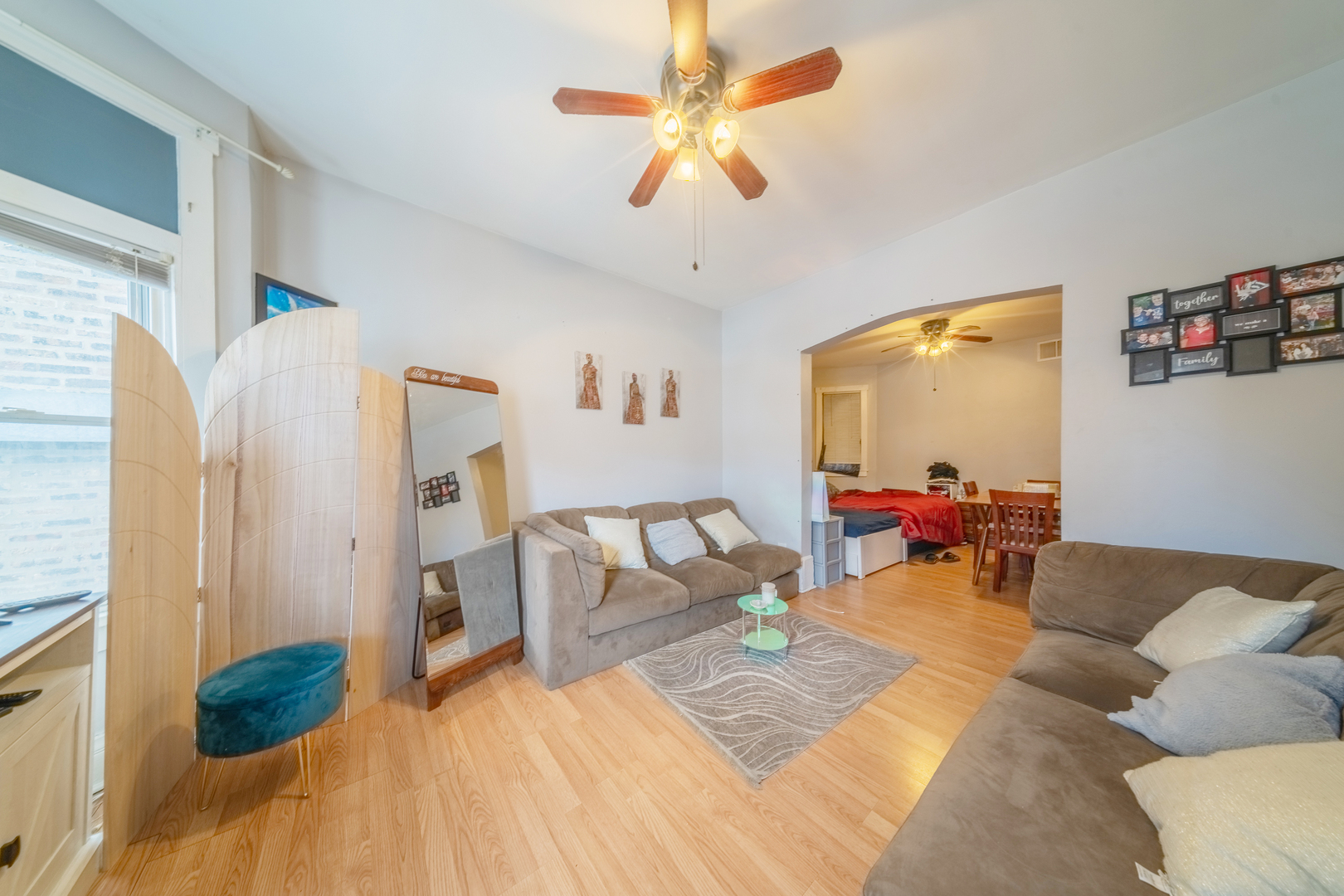 4116 N Kedzie Avenue