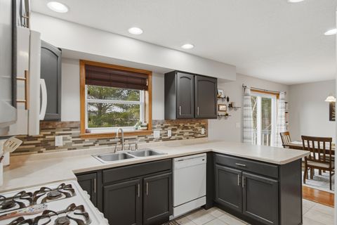 Tiny photo for 1645 Sir Lawrence Lane, Dixon, IL 61021 (MLS # 12569882)