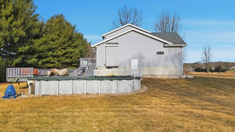 Tiny photo for 1645 Sir Lawrence Lane, Dixon, IL 61021 (MLS # 12569882)
