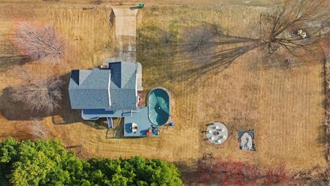 Tiny photo for 1645 Sir Lawrence Lane, Dixon, IL 61021 (MLS # 12569882)