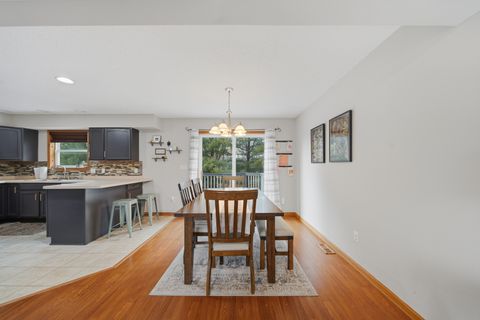 Tiny photo for 1645 Sir Lawrence Lane, Dixon, IL 61021 (MLS # 12569882)