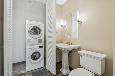 Tiny photo for 401 N Wabash Avenue #83E, Chicago, IL 60611 (MLS # 12425165)