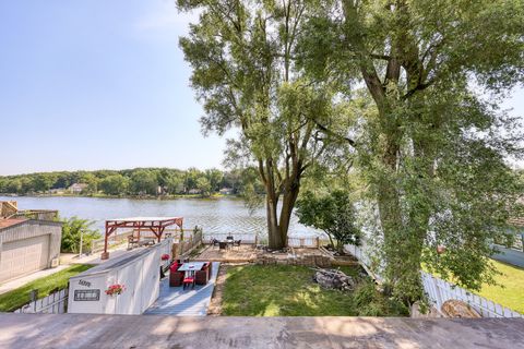 A home in South Elgin