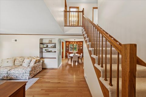 Tiny photo for 715 S Catherine Avenue, La Grange, IL 60525 (MLS # 12484759)