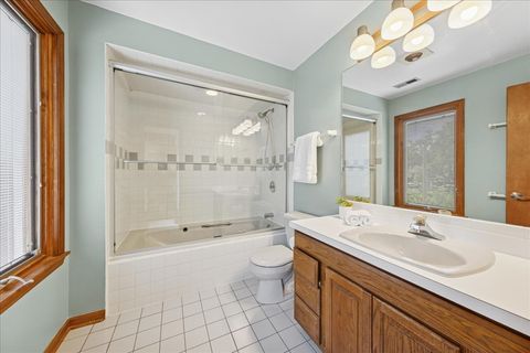 Tiny photo for 715 S Catherine Avenue, La Grange, IL 60525 (MLS # 12484759)