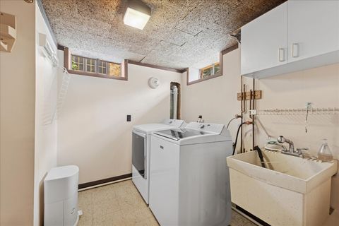 Tiny photo for 715 S Catherine Avenue, La Grange, IL 60525 (MLS # 12484759)