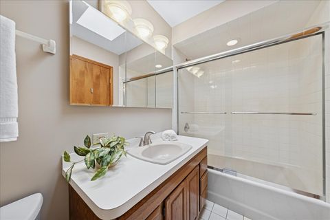 Tiny photo for 715 S Catherine Avenue, La Grange, IL 60525 (MLS # 12484759)