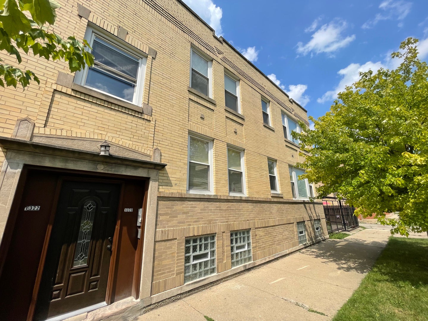 1320 W 57th Street 1