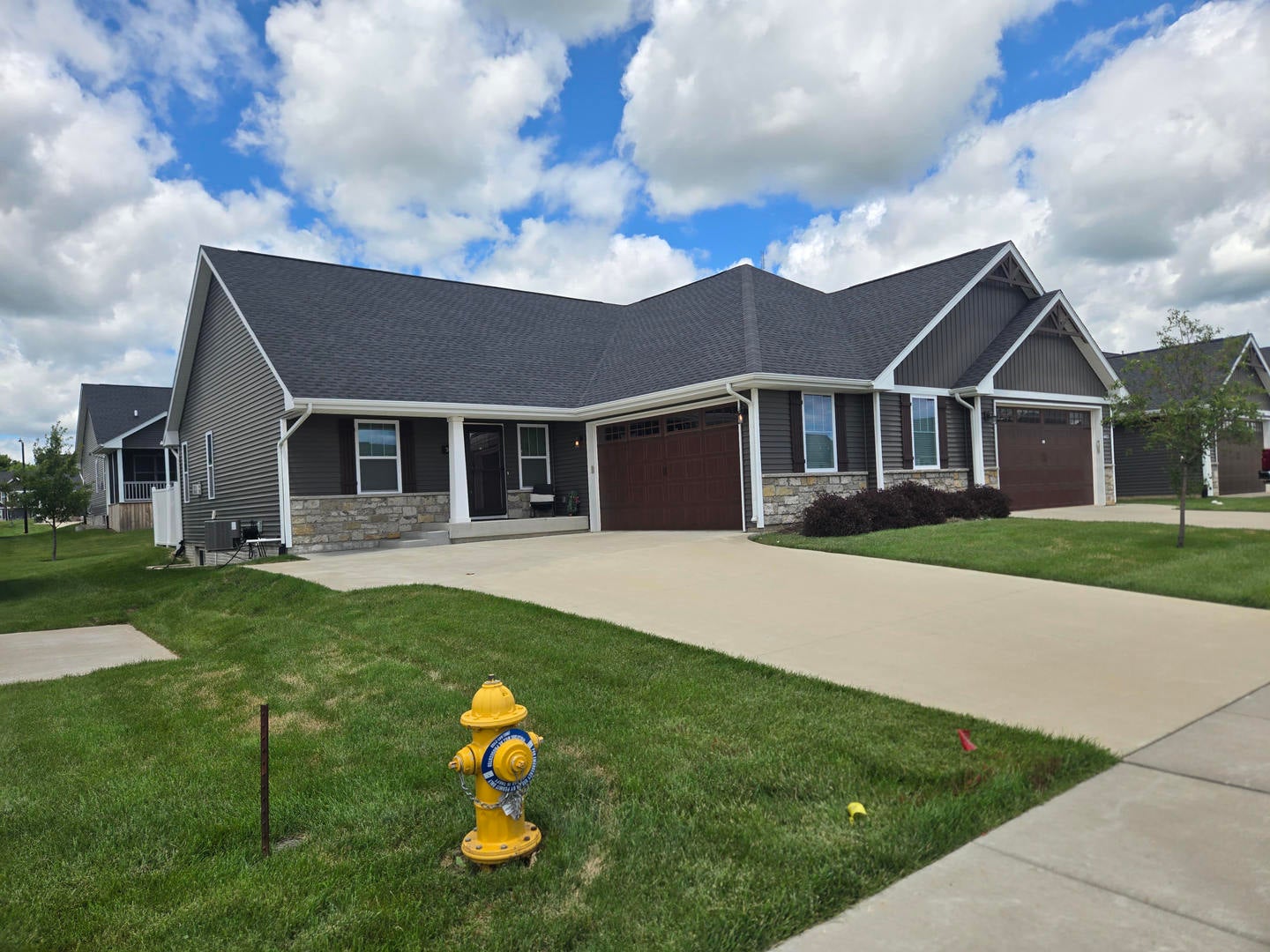 3016 Charissas Place
