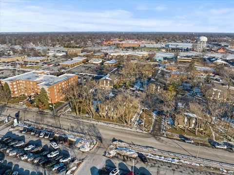 Tiny photo for 218 Madison Street #1C, Joliet, IL 60435 (MLS # 12534463)