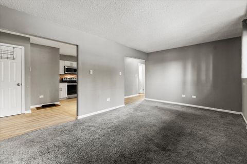 Tiny photo for 218 Madison Street #1C, Joliet, IL 60435 (MLS # 12534463)