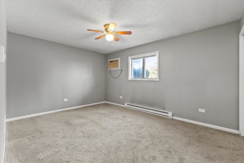 Tiny photo for 218 Madison Street #1C, Joliet, IL 60435 (MLS # 12534463)