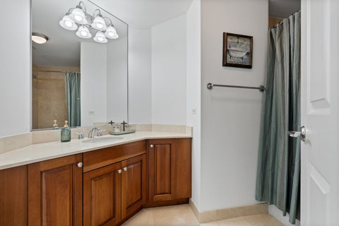 Tiny photo for 21 E Huron Street #2803, Chicago, IL 60611 (MLS # 12691185)