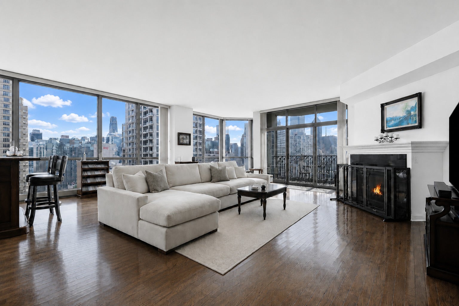21 E Huron Street 2803