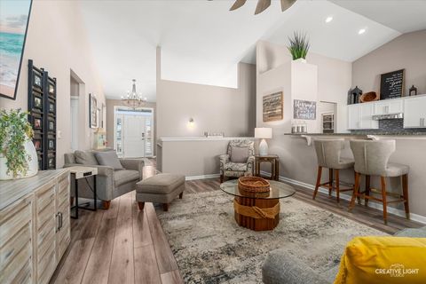 Tiny photo for 739 Juniper Street, Oswego, IL 60543 (MLS # 12551097)