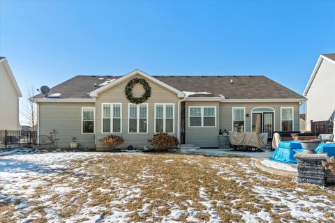 Tiny photo for 739 Juniper Street, Oswego, IL 60543 (MLS # 12551097)