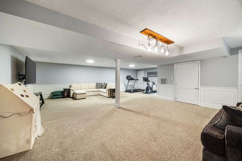 Tiny photo for 425 N Alfred Avenue, Elgin, IL 60123 (MLS # 12607347)