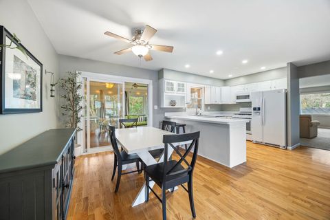 Tiny photo for 425 N Alfred Avenue, Elgin, IL 60123 (MLS # 12607347)