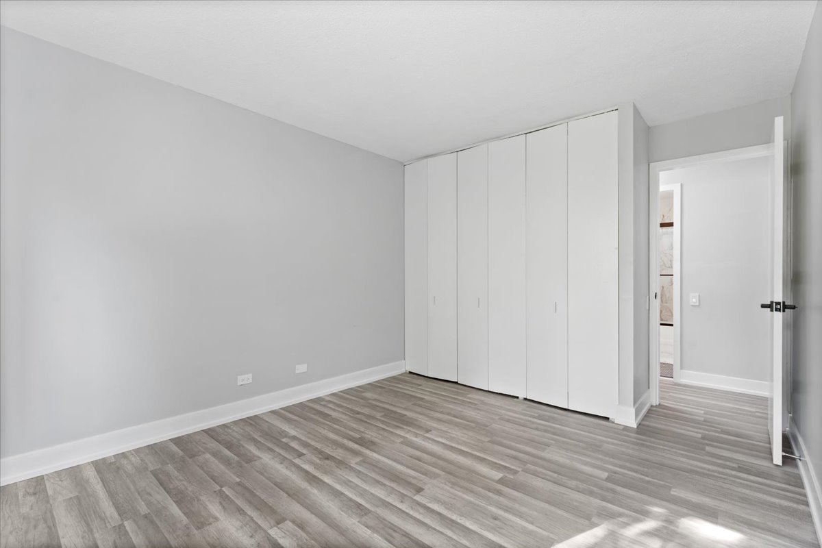 Chicago, Illinois 60605, United States, 2 Bedrooms Bedrooms, ,3 BathroomsBathrooms,Residential,Active,226079