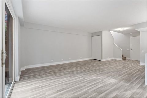 Tiny photo for 1115 S Plymouth Court #124, Chicago, IL 60605 (MLS # 12492795)