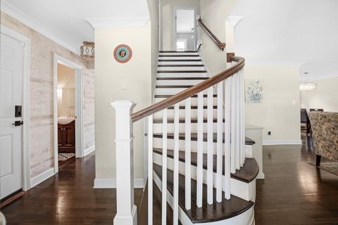 Tiny photo for 459 Sussex Court, Buffalo Grove, IL 60089 (MLS # 12668976)