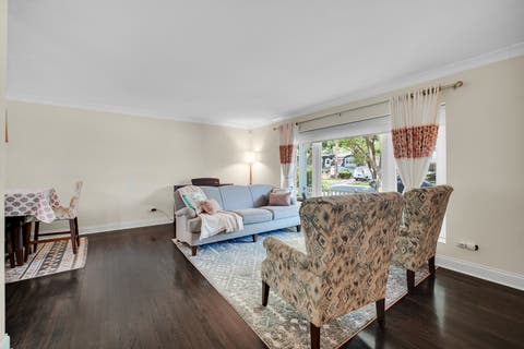 Tiny photo for 459 Sussex Court, Buffalo Grove, IL 60089 (MLS # 12668976)