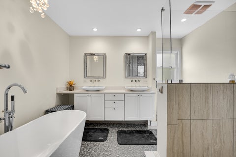 Tiny photo for 459 Sussex Court, Buffalo Grove, IL 60089 (MLS # 12668976)