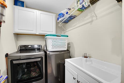 Tiny photo for 459 Sussex Court, Buffalo Grove, IL 60089 (MLS # 12668976)