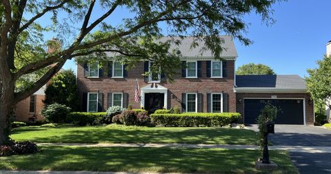 Photo of 750 Kylemore Drive, Des Plaines, IL 60016 (MLS # 12681517)