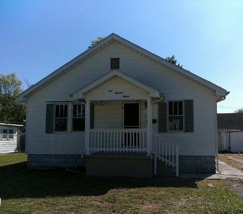 Photo of 115 W 8th Street, St. Elmo, IL 62458 (MLS # 12508307)