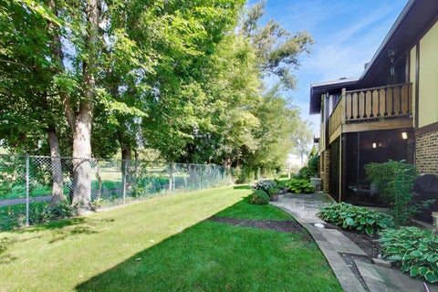Tiny photo for 1456 N Elmhurst Road #101A, Mount Prospect, IL 60056 (MLS # 12741578)
