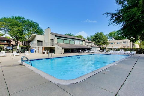 Tiny photo for 1456 N Elmhurst Road #101A, Mount Prospect, IL 60056 (MLS # 12741578)