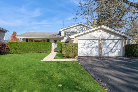 A home in Lake Bluff