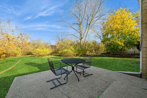 A home in Lake Bluff