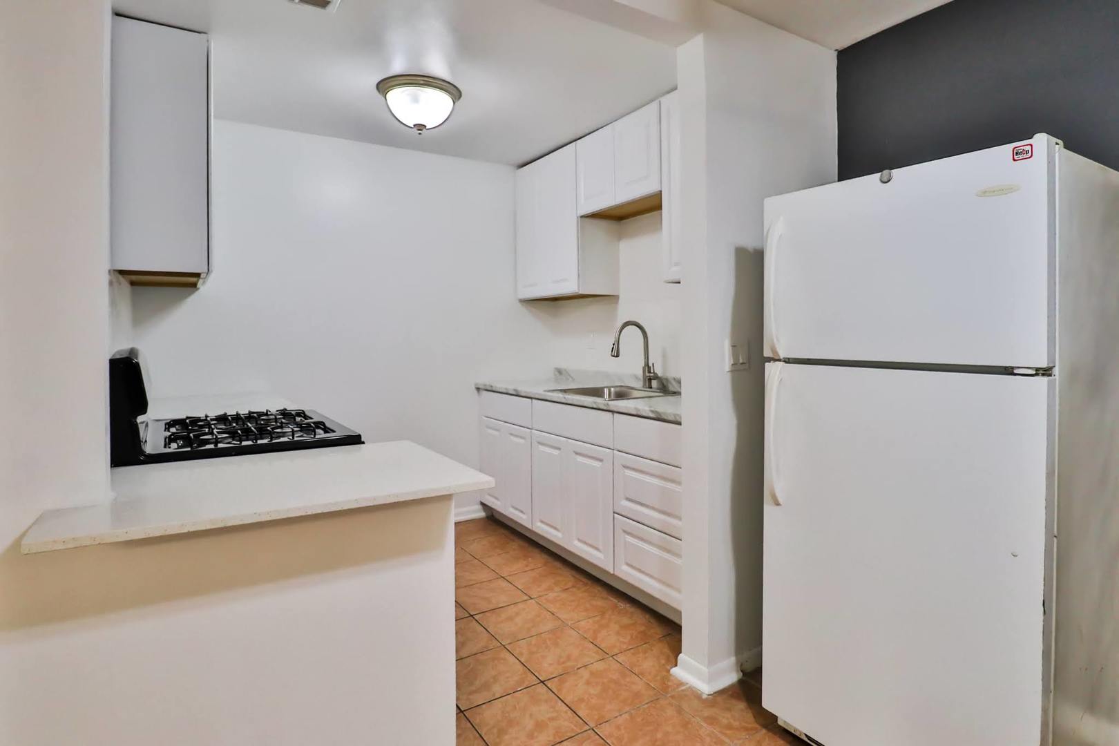 1085 Valley Lane 216