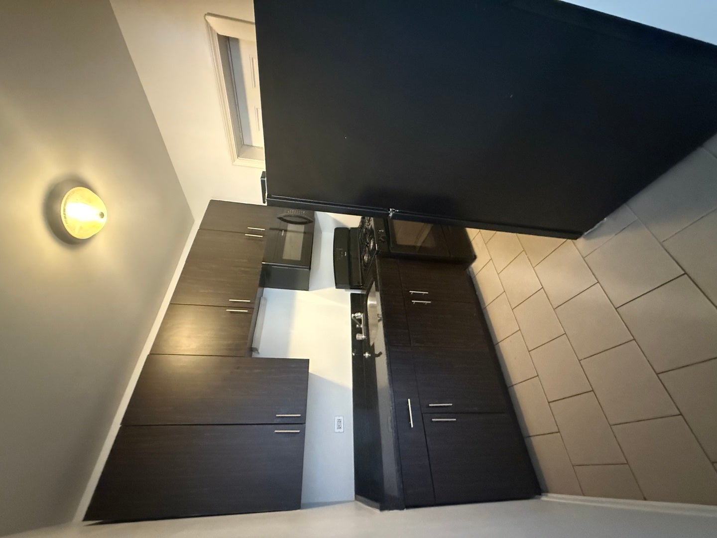7626 S Drexel Street 2W