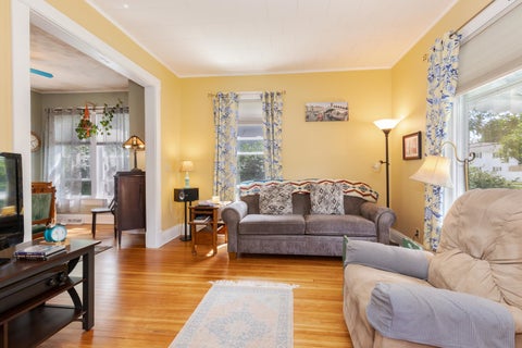 Tiny photo for 729 W Henry Street, Pontiac, IL 61764 (MLS # 12684898)