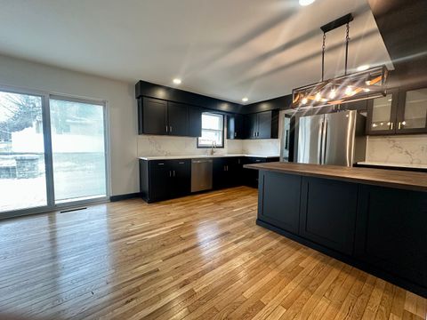 Tiny photo for 2 Oxford Place, Bourbonnais, IL 60914 (MLS # 12638575)