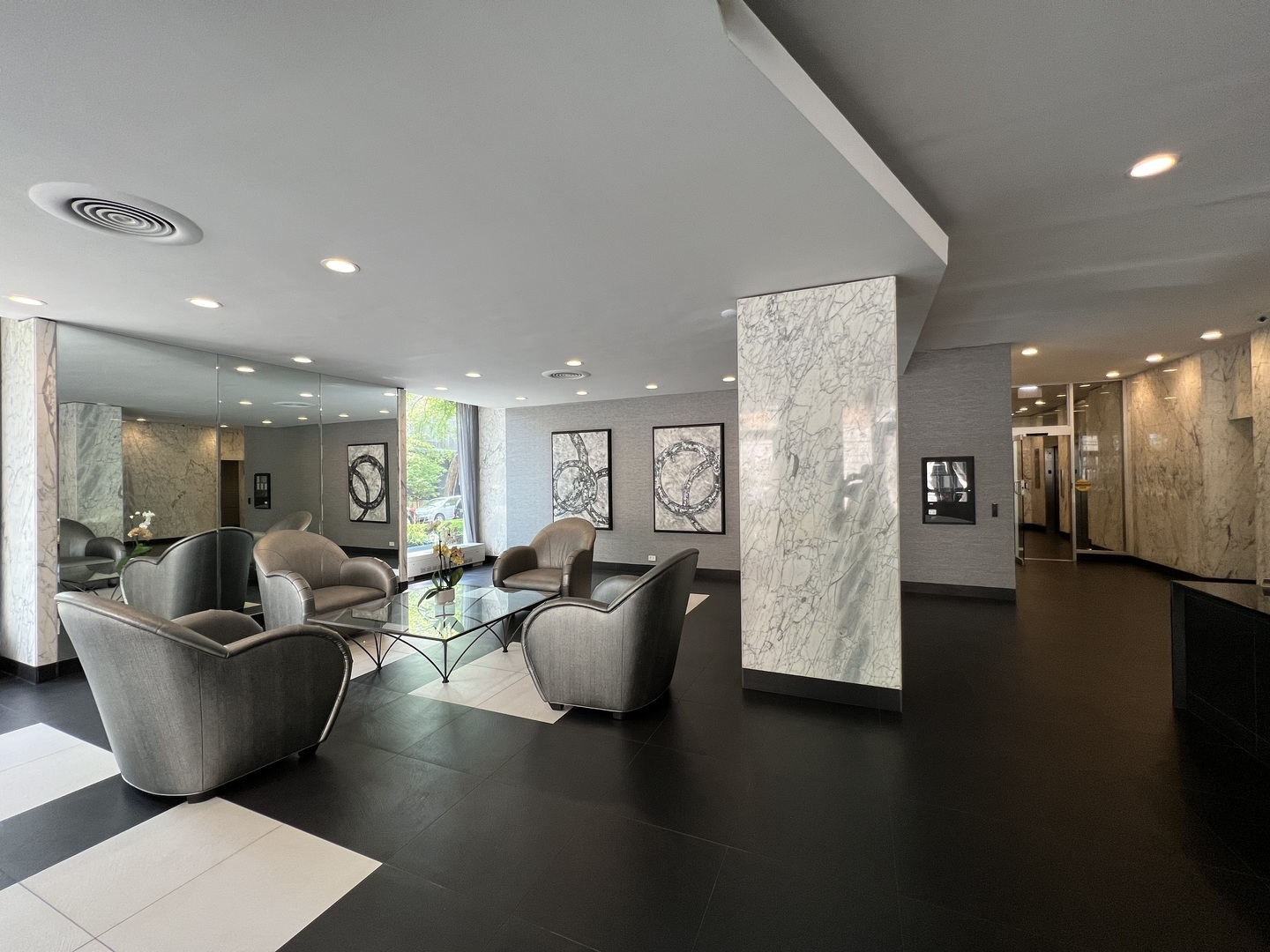 222 E Pearson Street 303