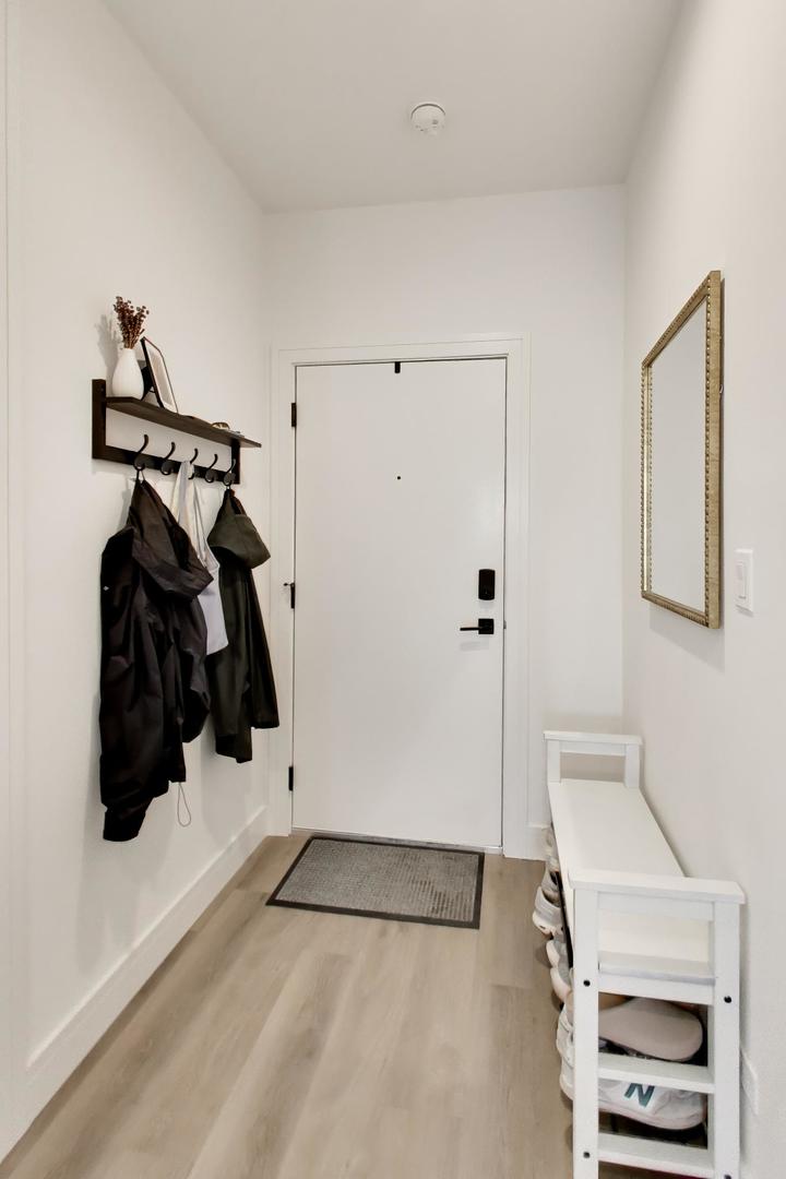 2423 W Fullerton Avenue 3F