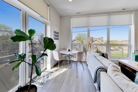 Tiny photo for 2423 W Fullerton Avenue #3F, Chicago, IL 60647 (MLS # 12624781)